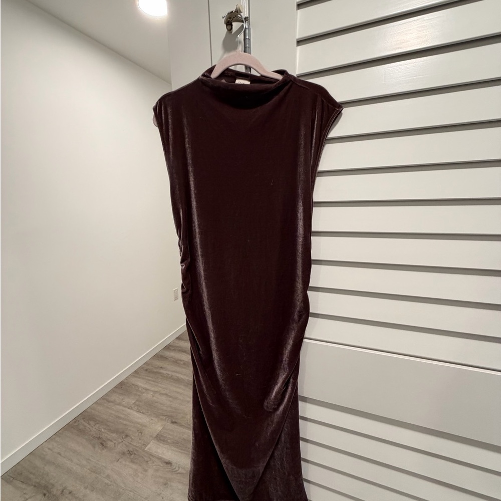 Sleeveless Velvet Maxi Dress in Chocolate Brown